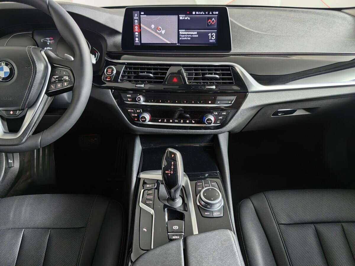 BMW 5 серии 2020 года с пробегом. Фото: #10
