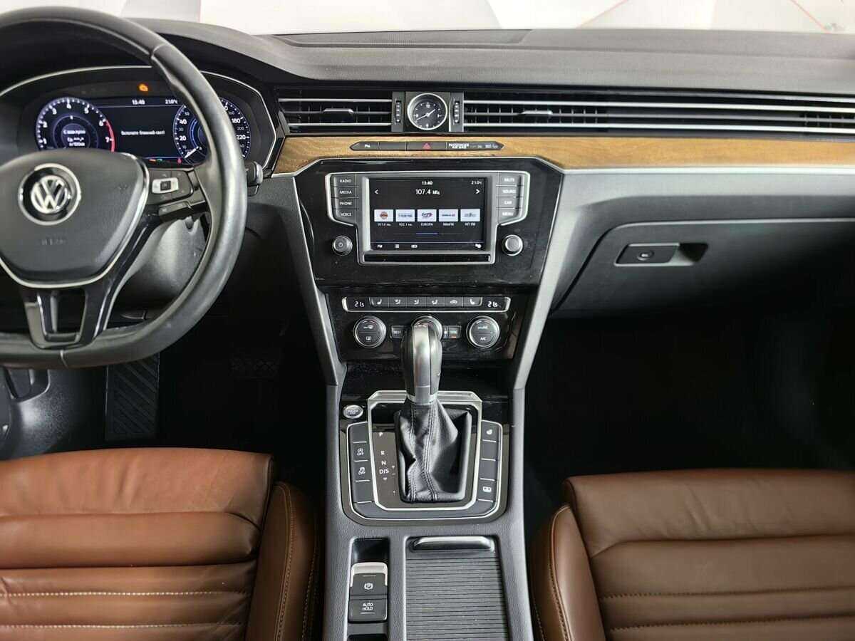 Volkswagen Passat 2017 года с пробегом. Фото: #10