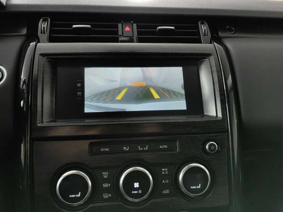 Land Rover Discovery 2018 года с пробегом. Фото: #15