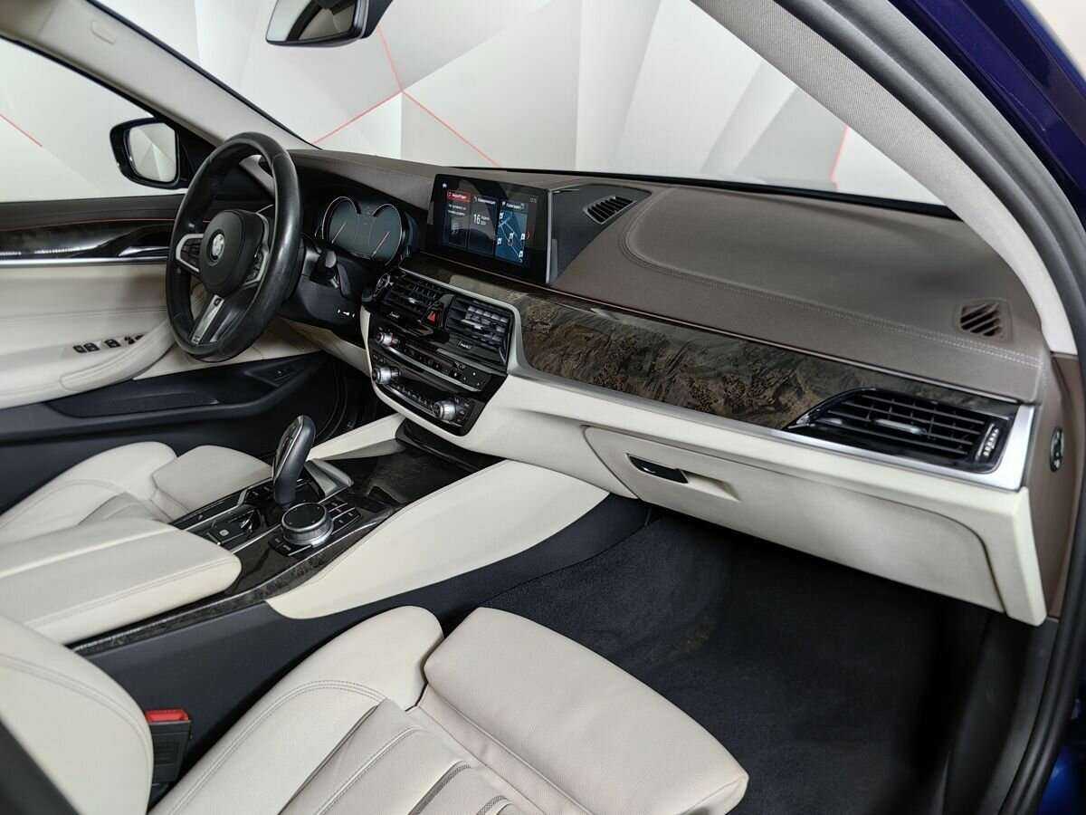 BMW 5 серии 2017 года с пробегом. Фото: #8