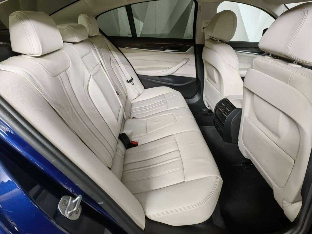 BMW 5 серии 2017 года с пробегом. Фото: #11