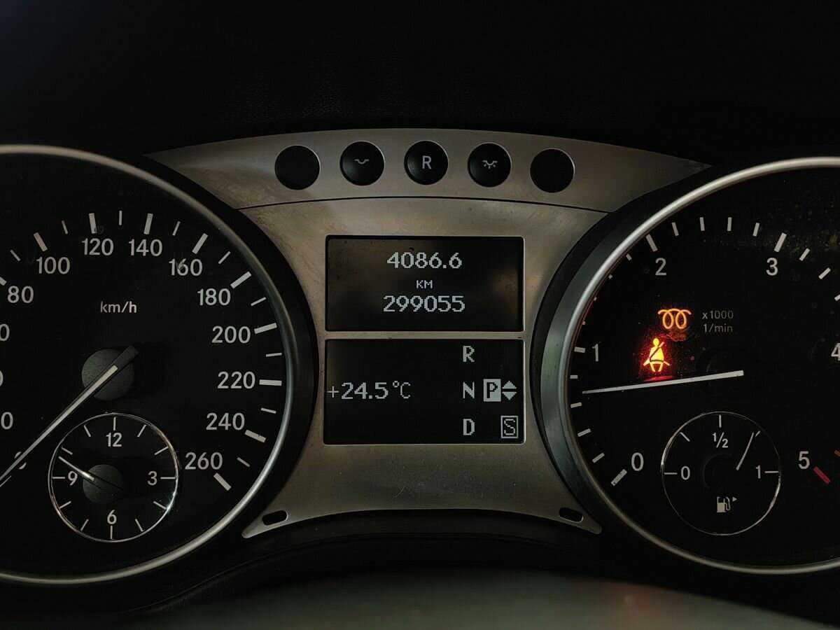 Mercedes-Benz M-Класс 2007 года с пробегом. Фото: #16