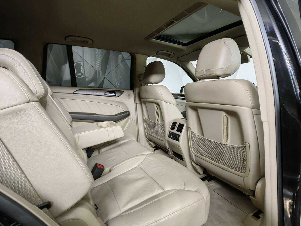 Mercedes-Benz GL-Класс 2015 года с пробегом. Фото: #11