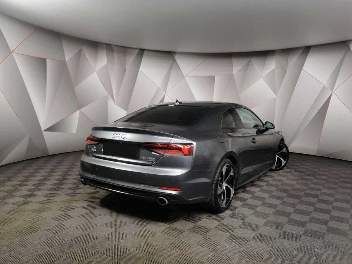 Audi A5 2018 года с пробегом. Фото: #1