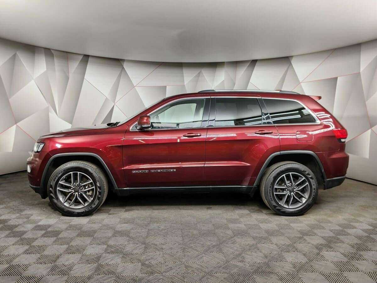 Jeep Grand Cherokee 2018 года с пробегом. Фото: #4