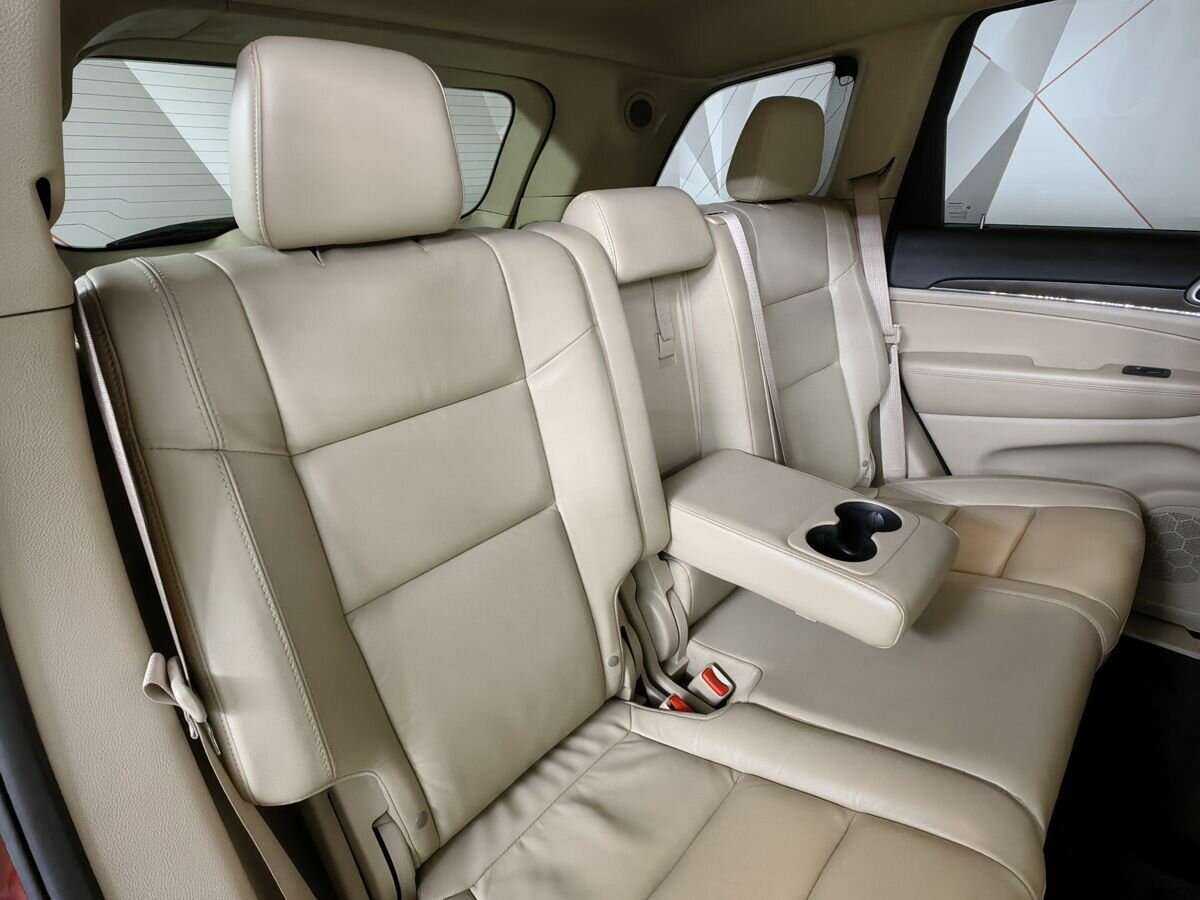 Jeep Grand Cherokee 2018 года с пробегом. Фото: #12