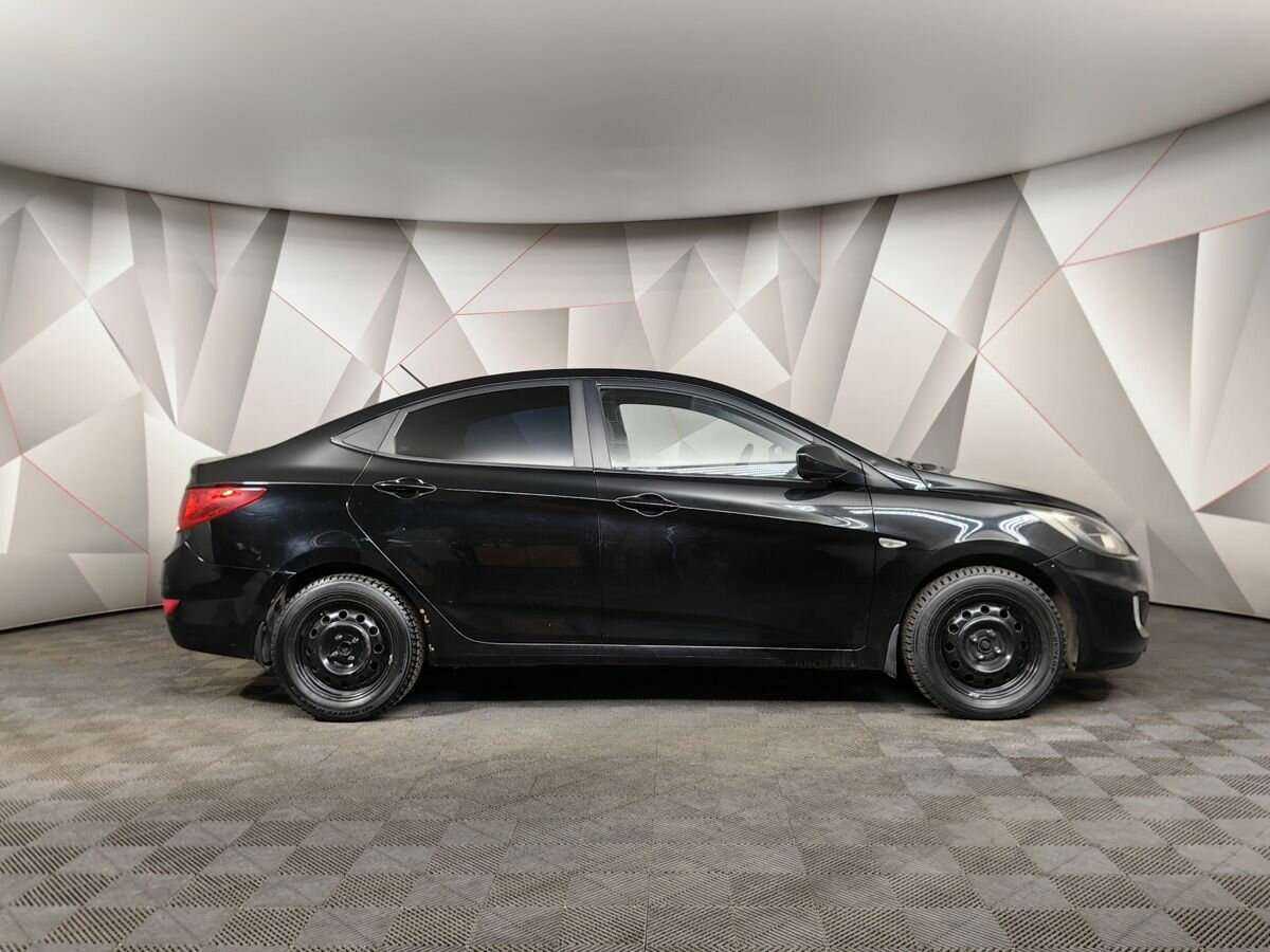 Hyundai Solaris 2011 года с пробегом. Фото: #5