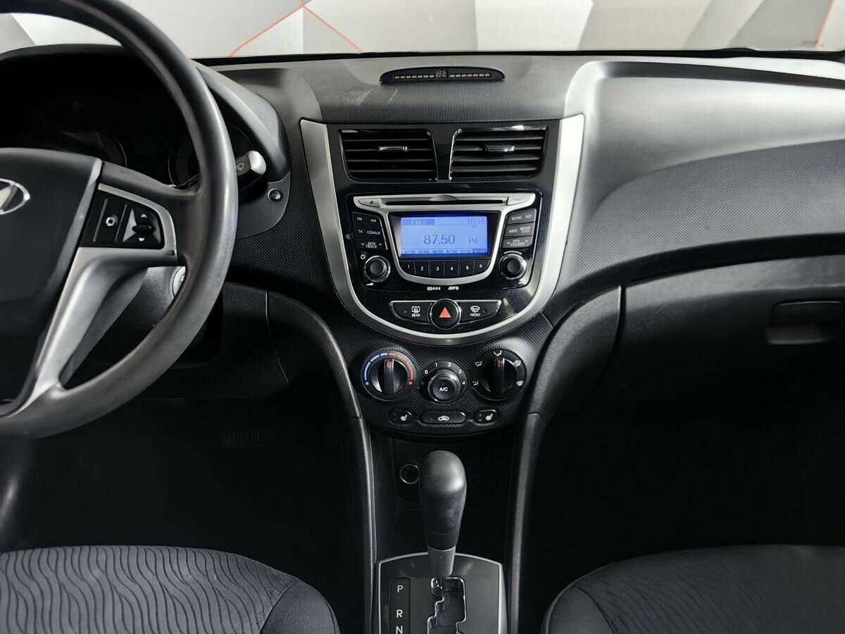 Hyundai Solaris 2011 года с пробегом. Фото: #10