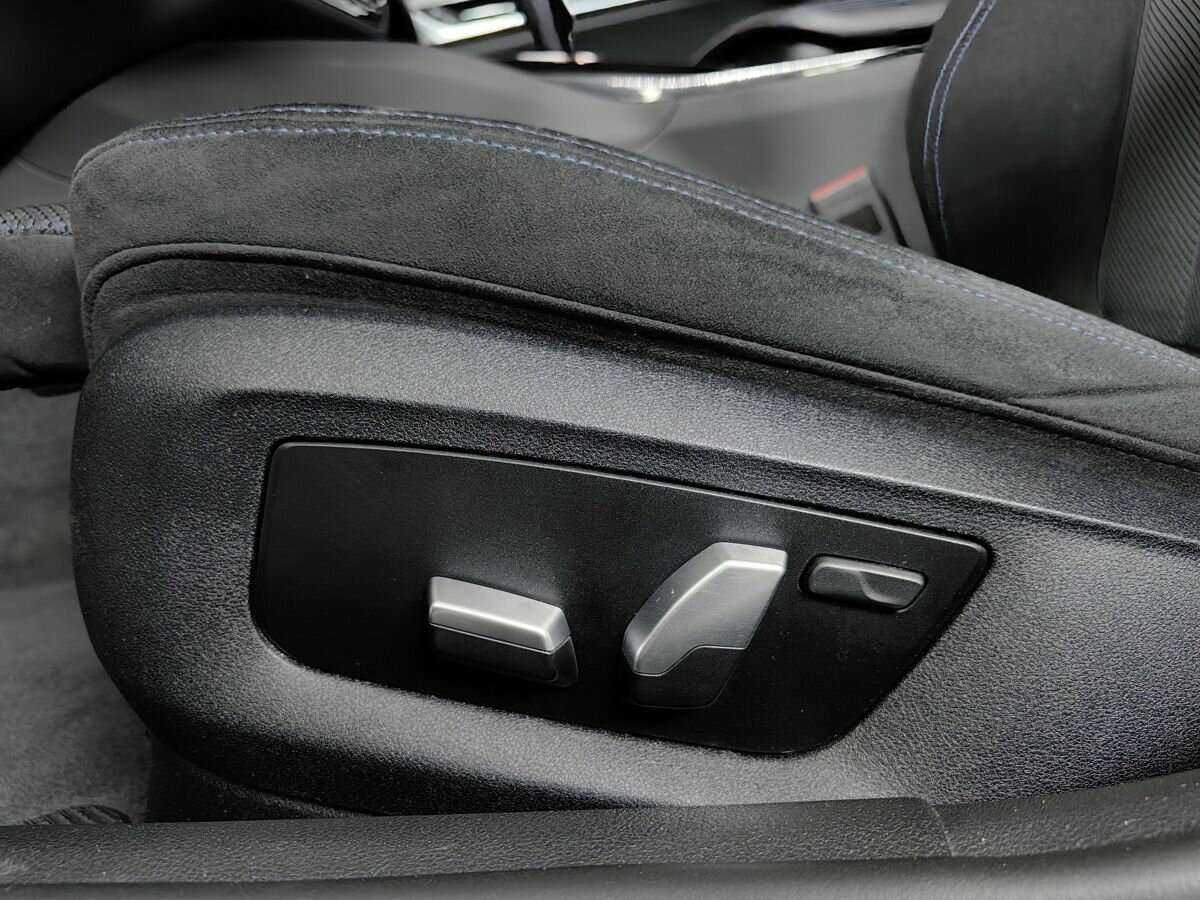 BMW 5 серии 2019 года с пробегом. Фото: #15