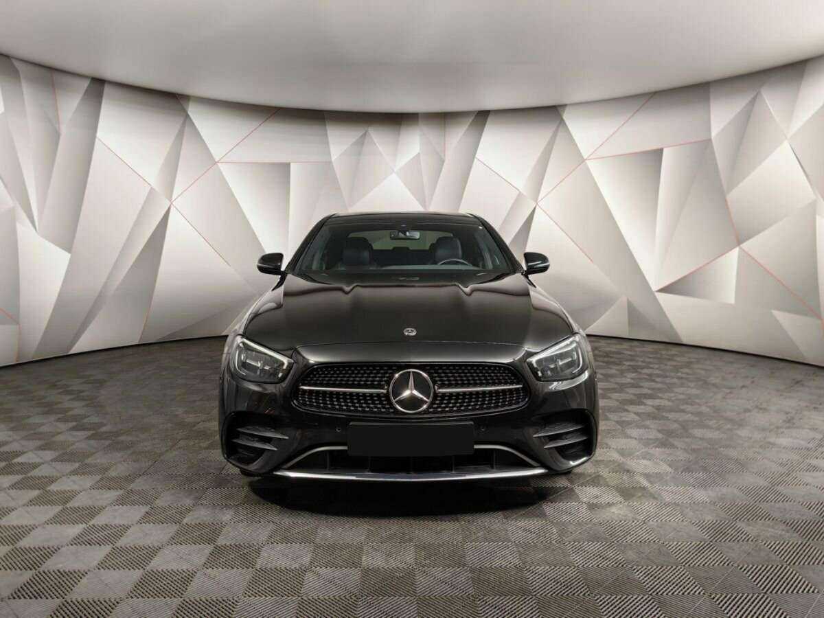 Mercedes-Benz E-Класс 2021 года с пробегом. Фото: #6