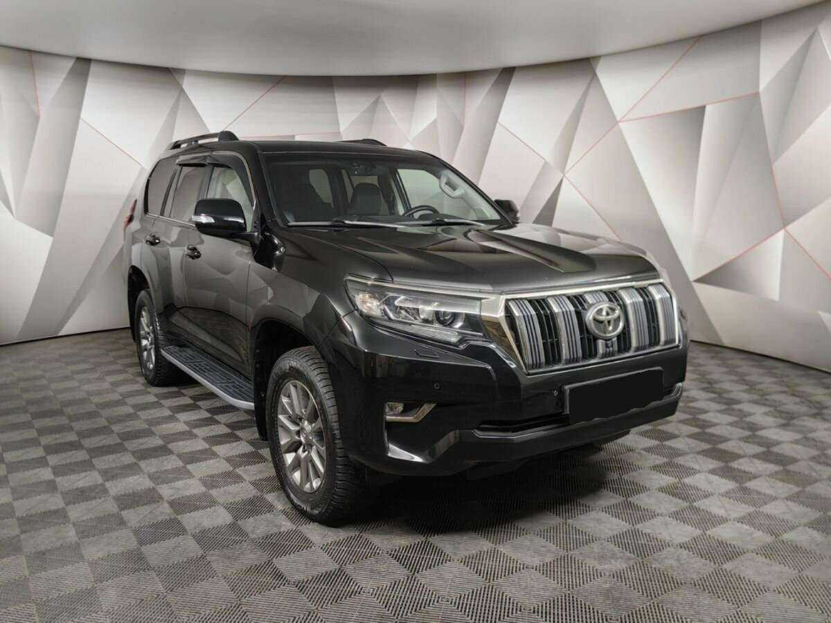 Toyota Land Cruiser Prado 2018 года с пробегом. Фото: #2
