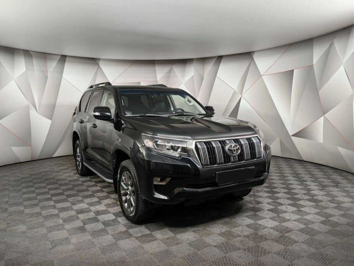 Toyota Land Cruiser Prado 2020 года с пробегом. Фото: #2