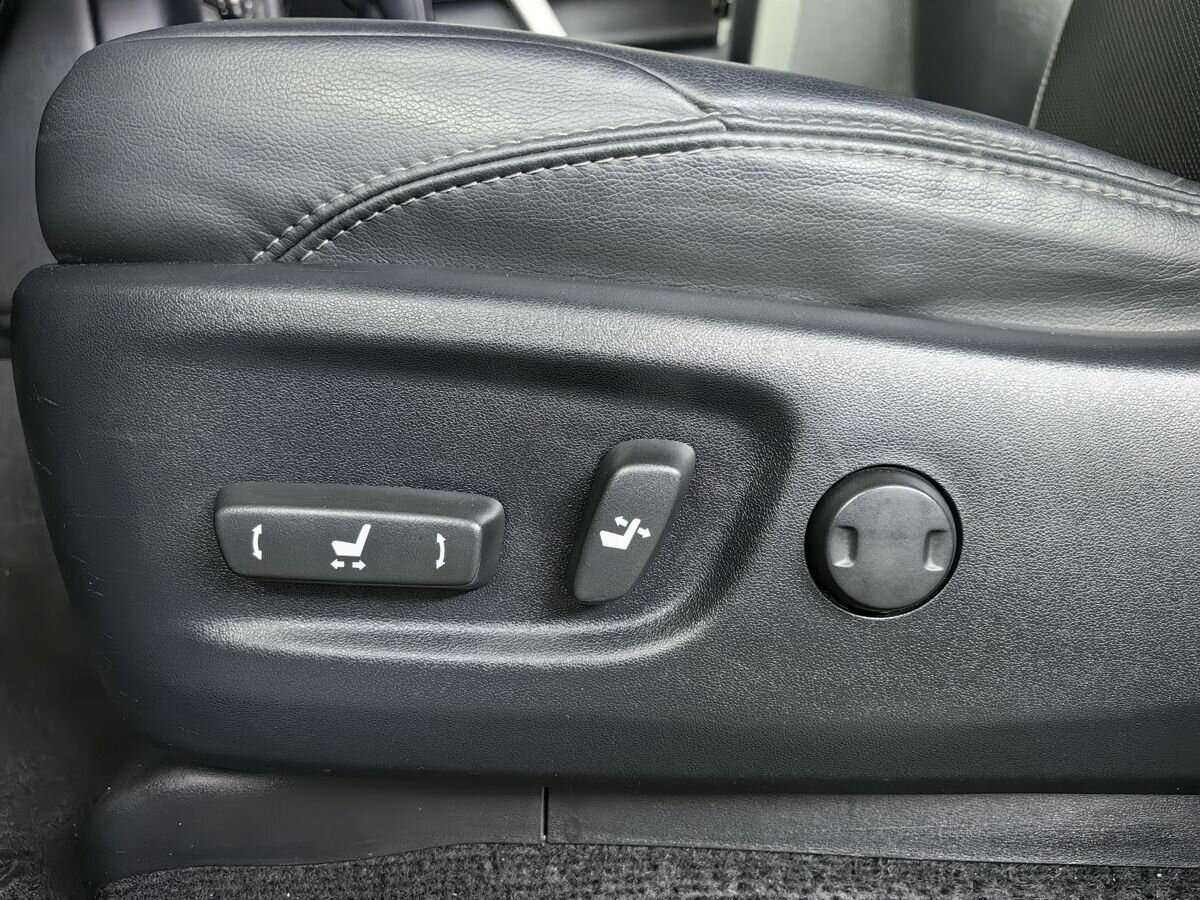 Toyota Land Cruiser Prado 2020 года с пробегом. Фото: #15