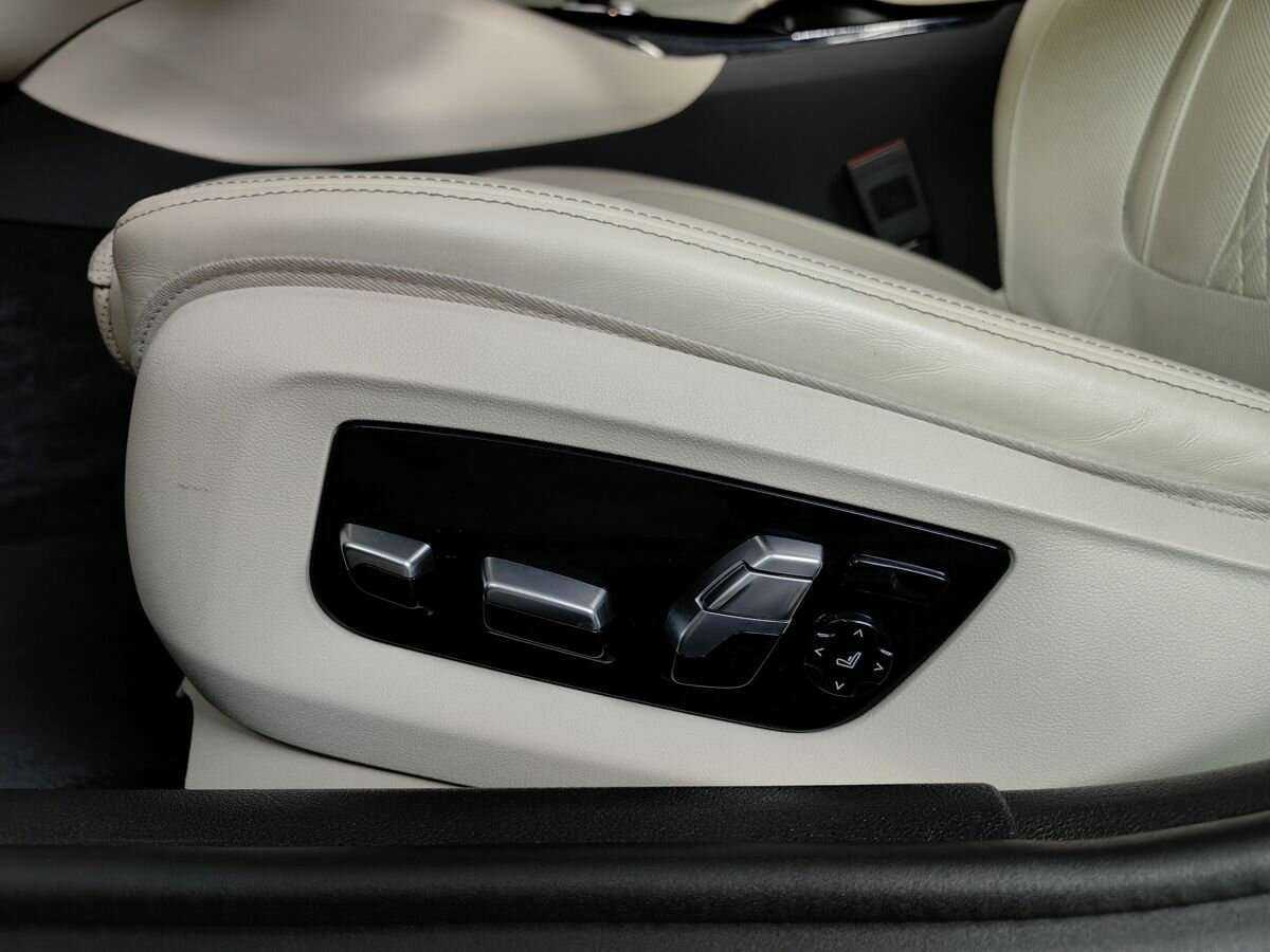 BMW 5 серии 2019 года с пробегом. Фото: #16