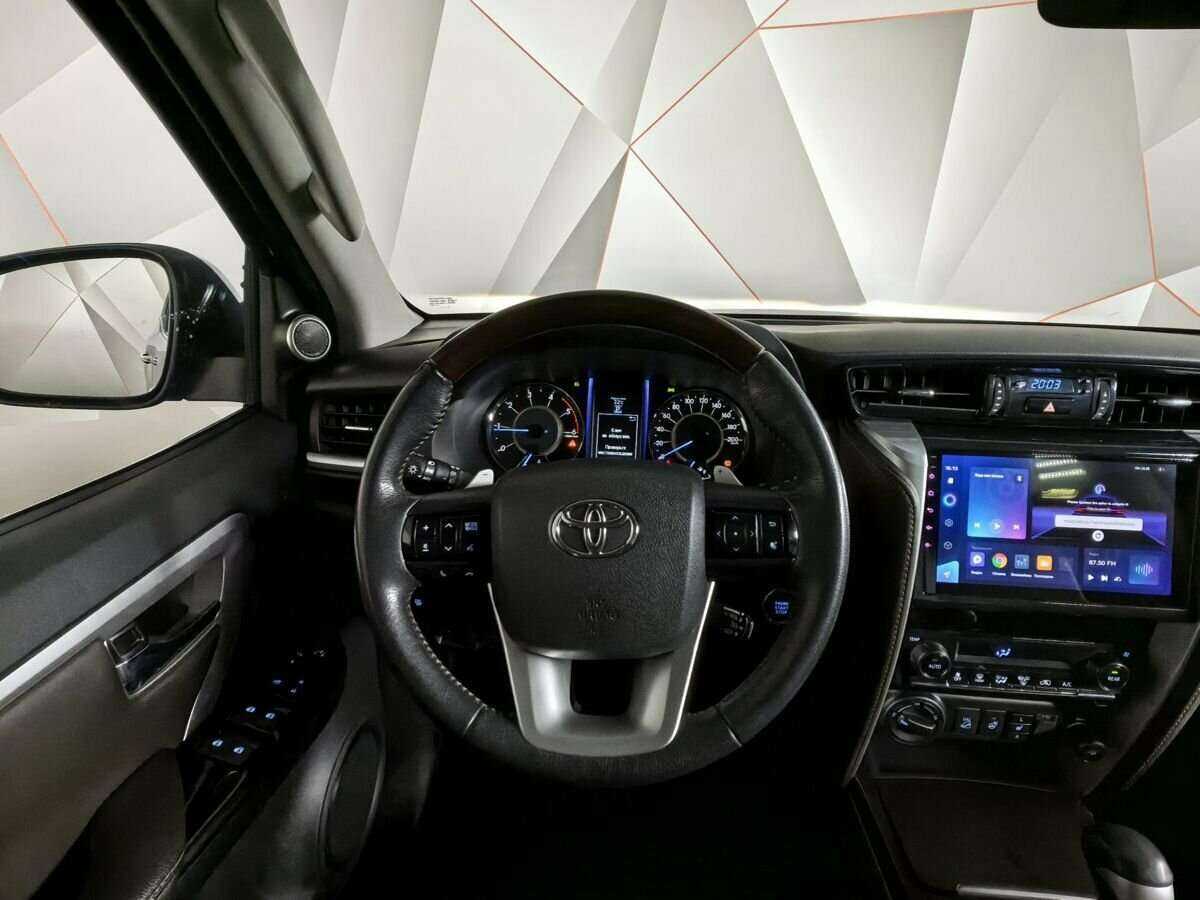 Toyota Fortuner 2017 года с пробегом. Фото: #14