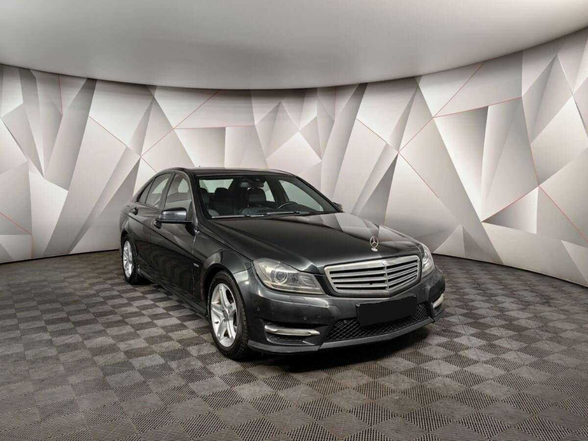 Mercedes-Benz C-Класс 2011 года с пробегом. Фото: #2