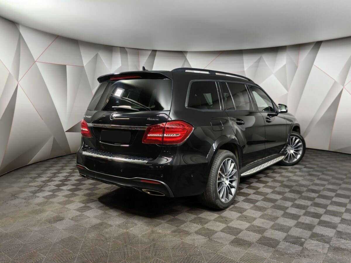 Mercedes-Benz GLS 2016 года с пробегом. Фото: #1