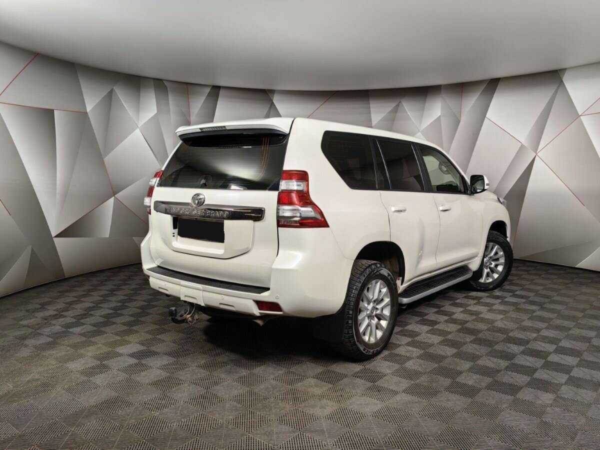 Toyota Land Cruiser Prado 2014 года с пробегом. Фото: #1
