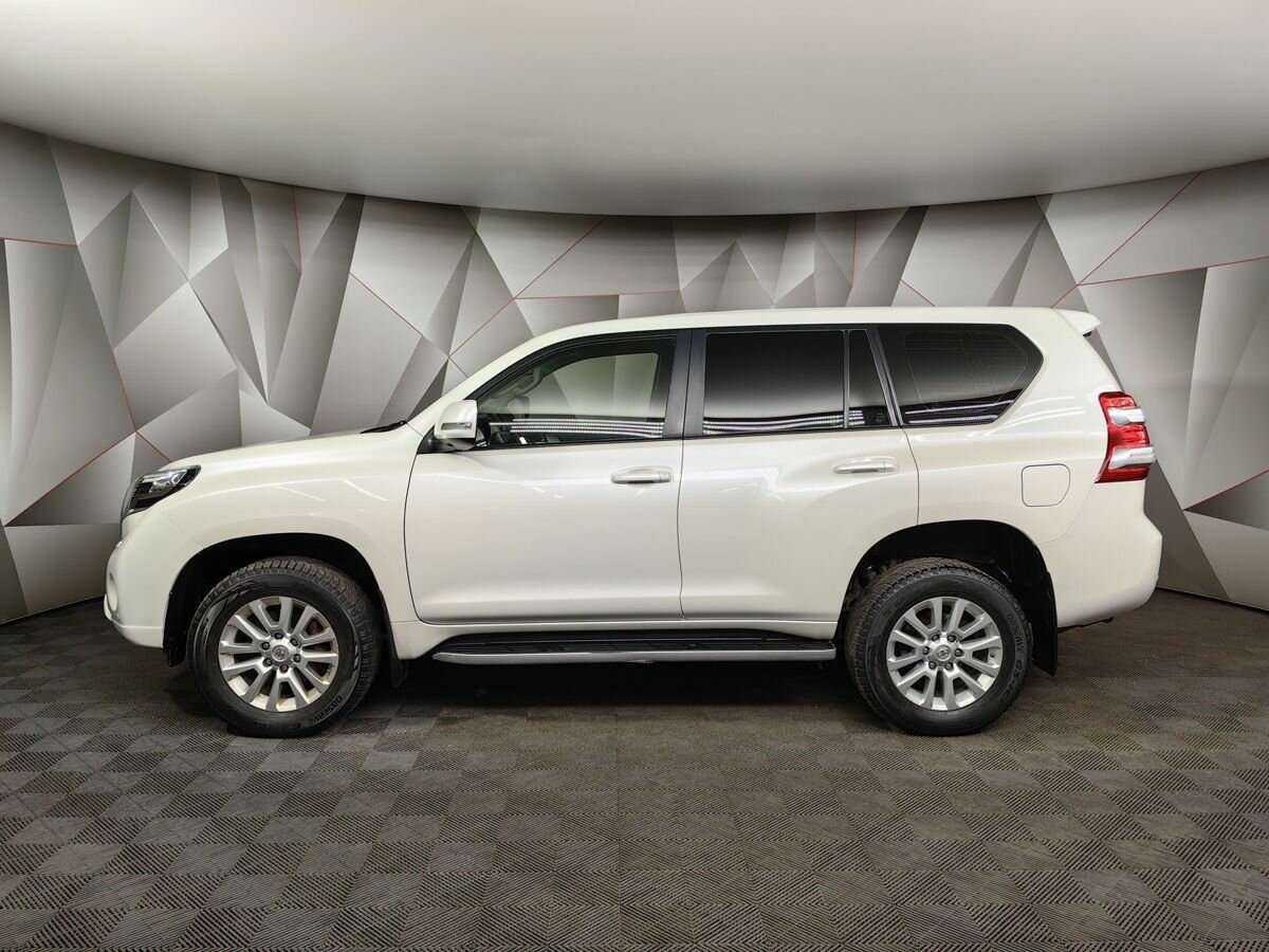 Toyota Land Cruiser Prado 2014 года с пробегом. Фото: #4