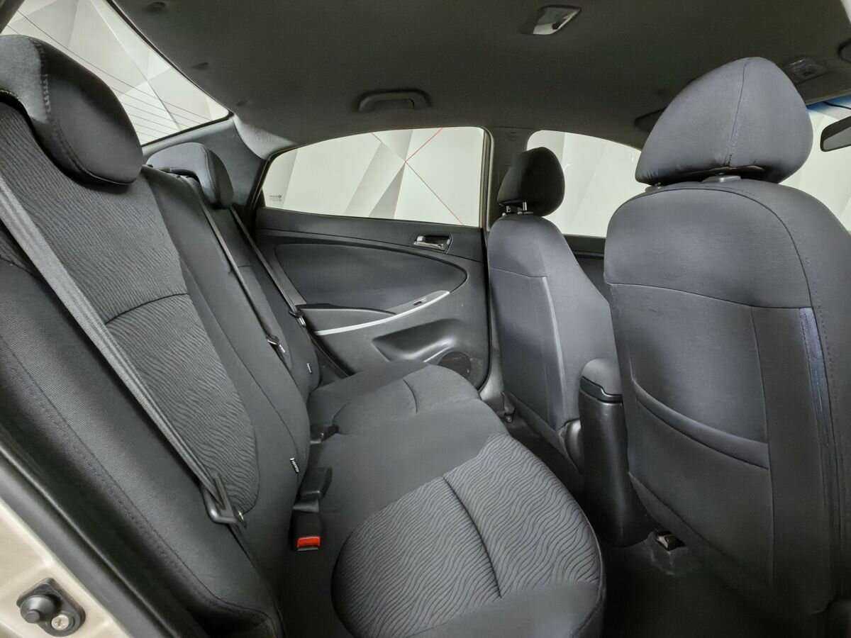 Hyundai Solaris 2011 года с пробегом. Фото: #11