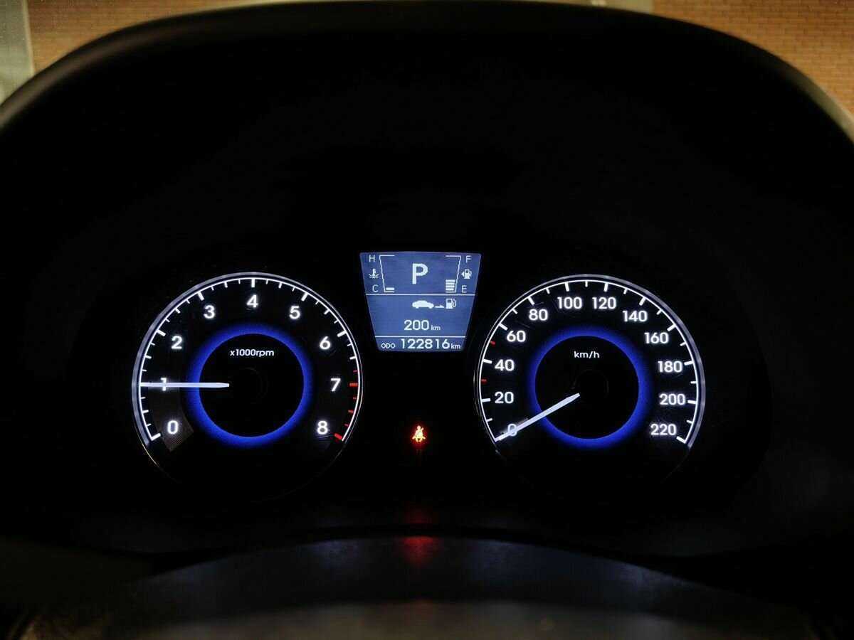 Hyundai Solaris 2011 года с пробегом. Фото: #15