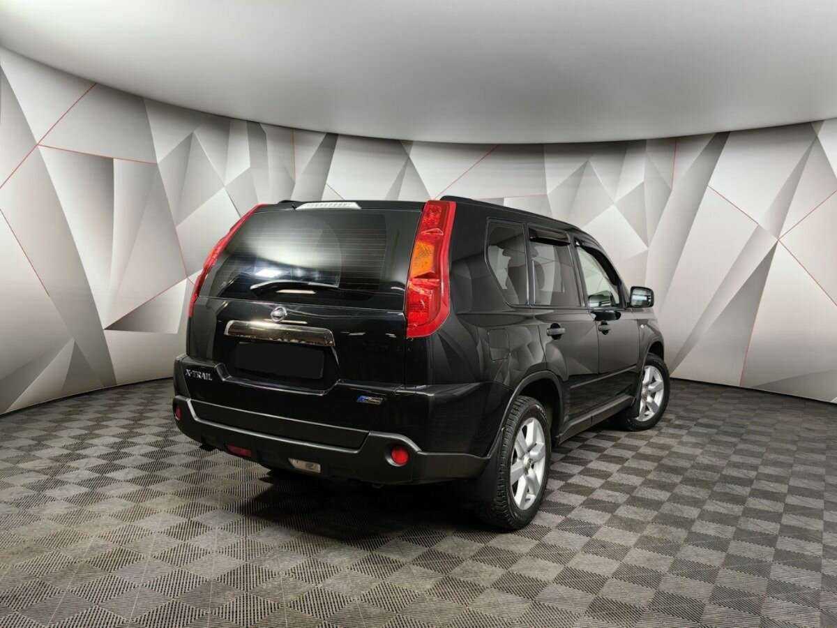 Nissan X-Trail 2010 года с пробегом. Фото: #1