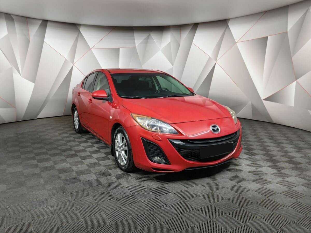 Mazda 3 2010 года с пробегом. Фото: #2