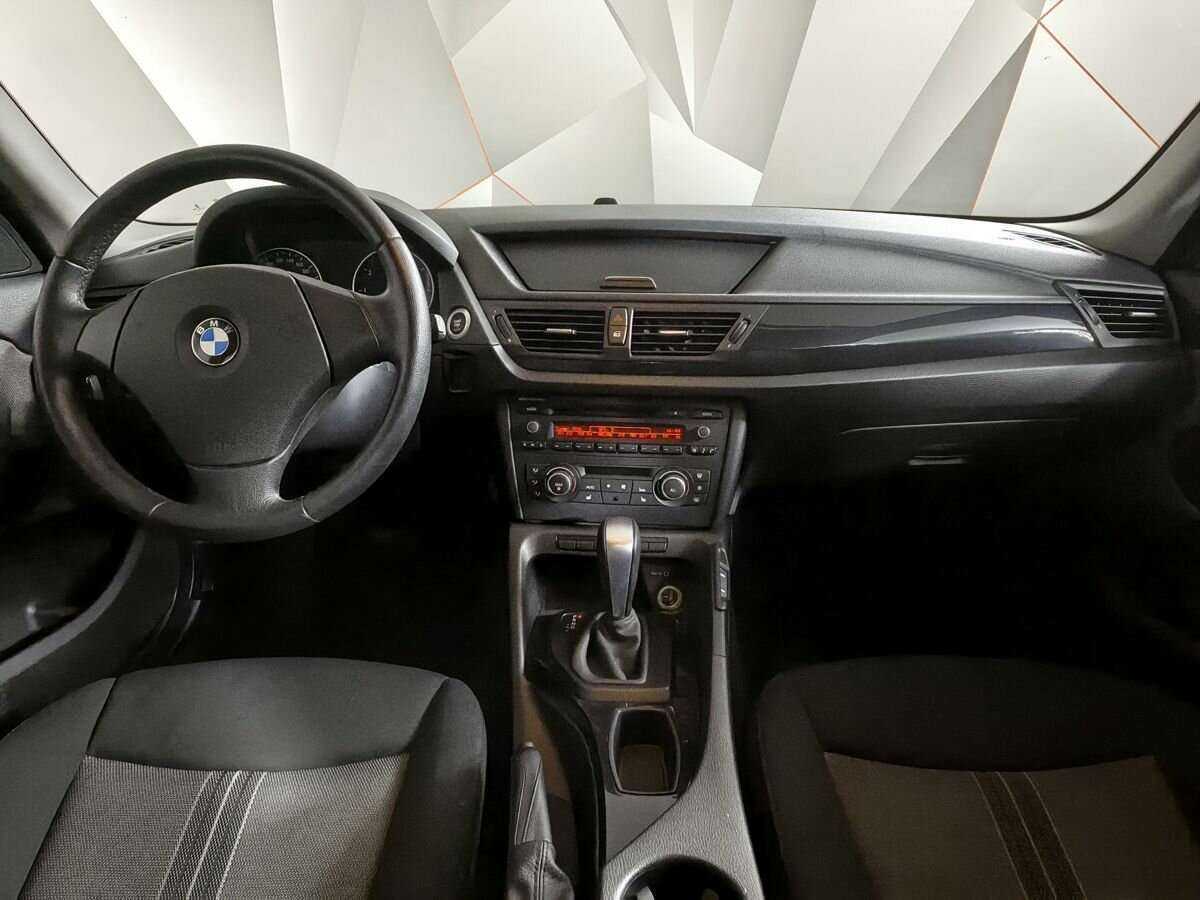 BMW X1 2011 года с пробегом. Фото: #9