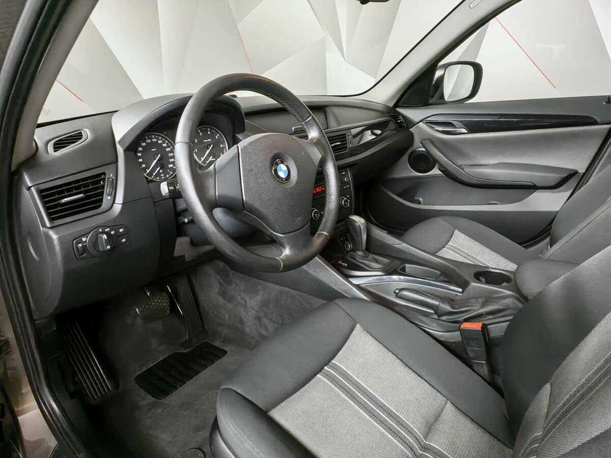 BMW X1 2011 года с пробегом. Фото: #13