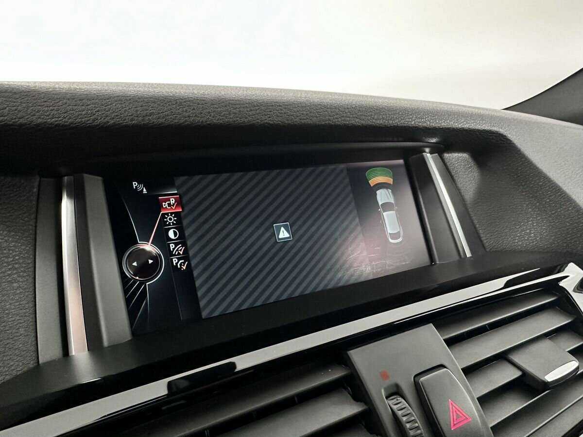 BMW X4 2015 года с пробегом. Фото: #12