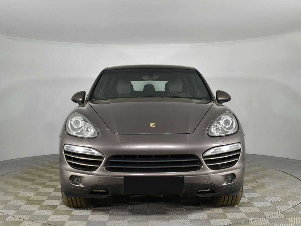 Porsche Cayenne 2013 года с пробегом. Фото: #2