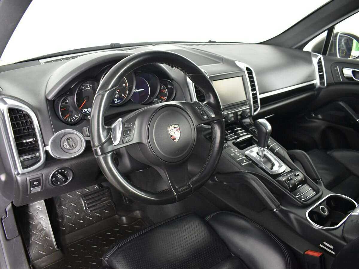 Porsche Cayenne 2013 года с пробегом. Фото: #8
