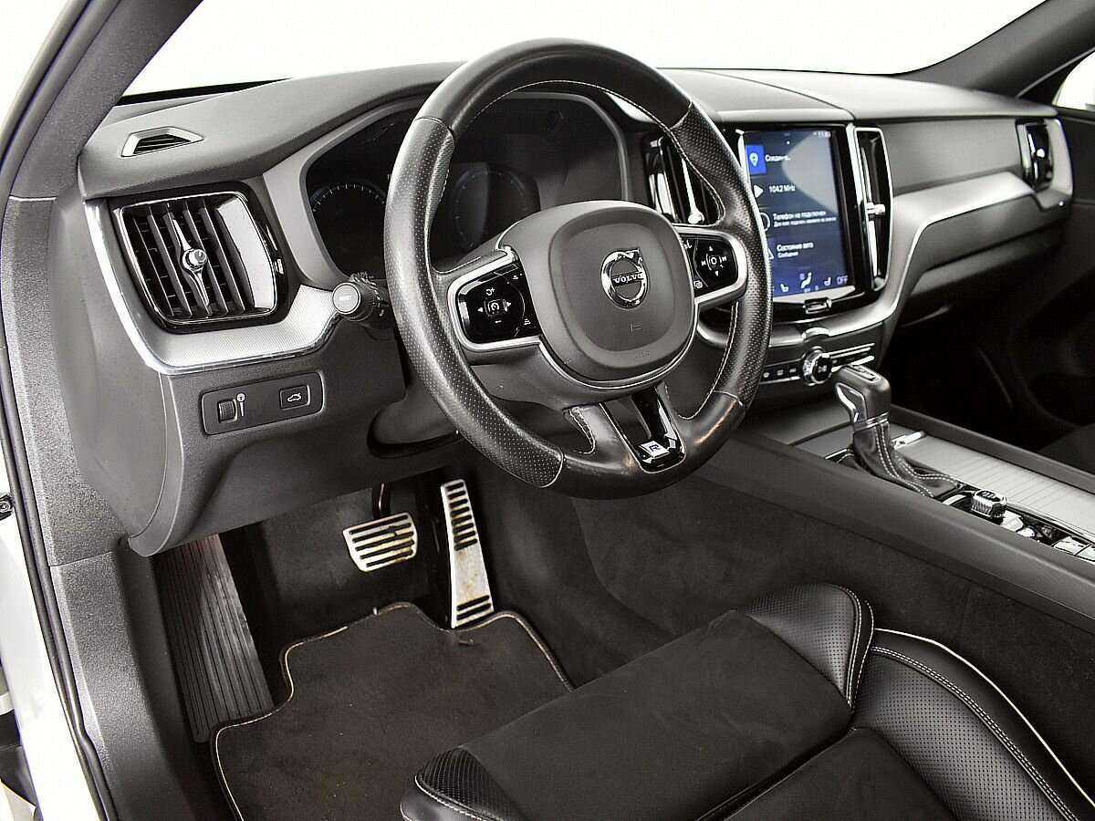 Volvo XC60 2018 года с пробегом. Фото: #8