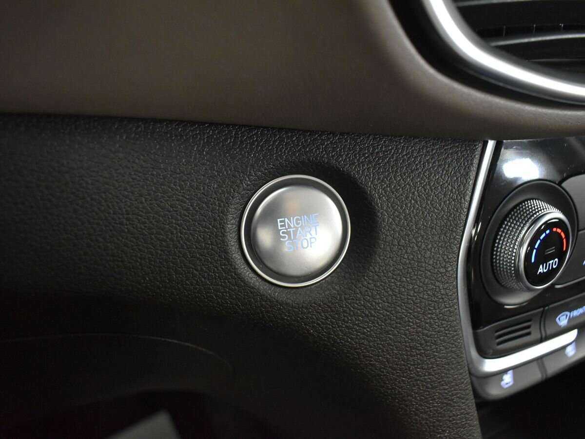 Hyundai Santa Fe 2020 года с пробегом. Фото: #11