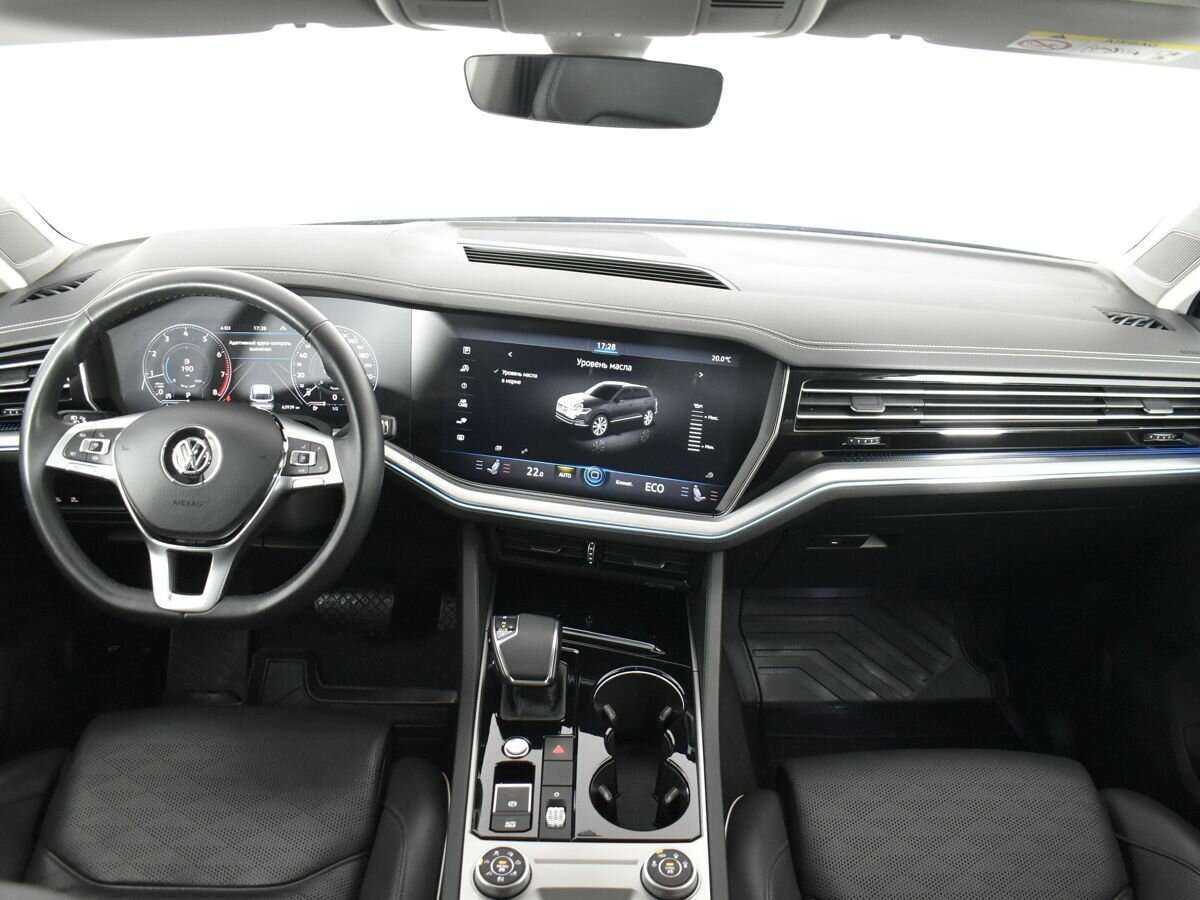 Volkswagen Touareg 2019 года с пробегом. Фото: #9