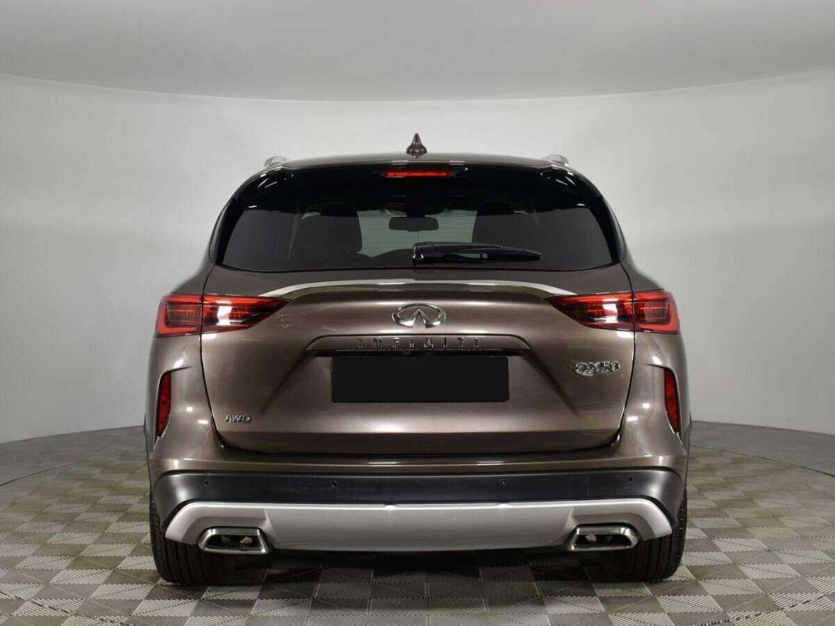 Infiniti QX50 2018 года с пробегом. Фото: #3