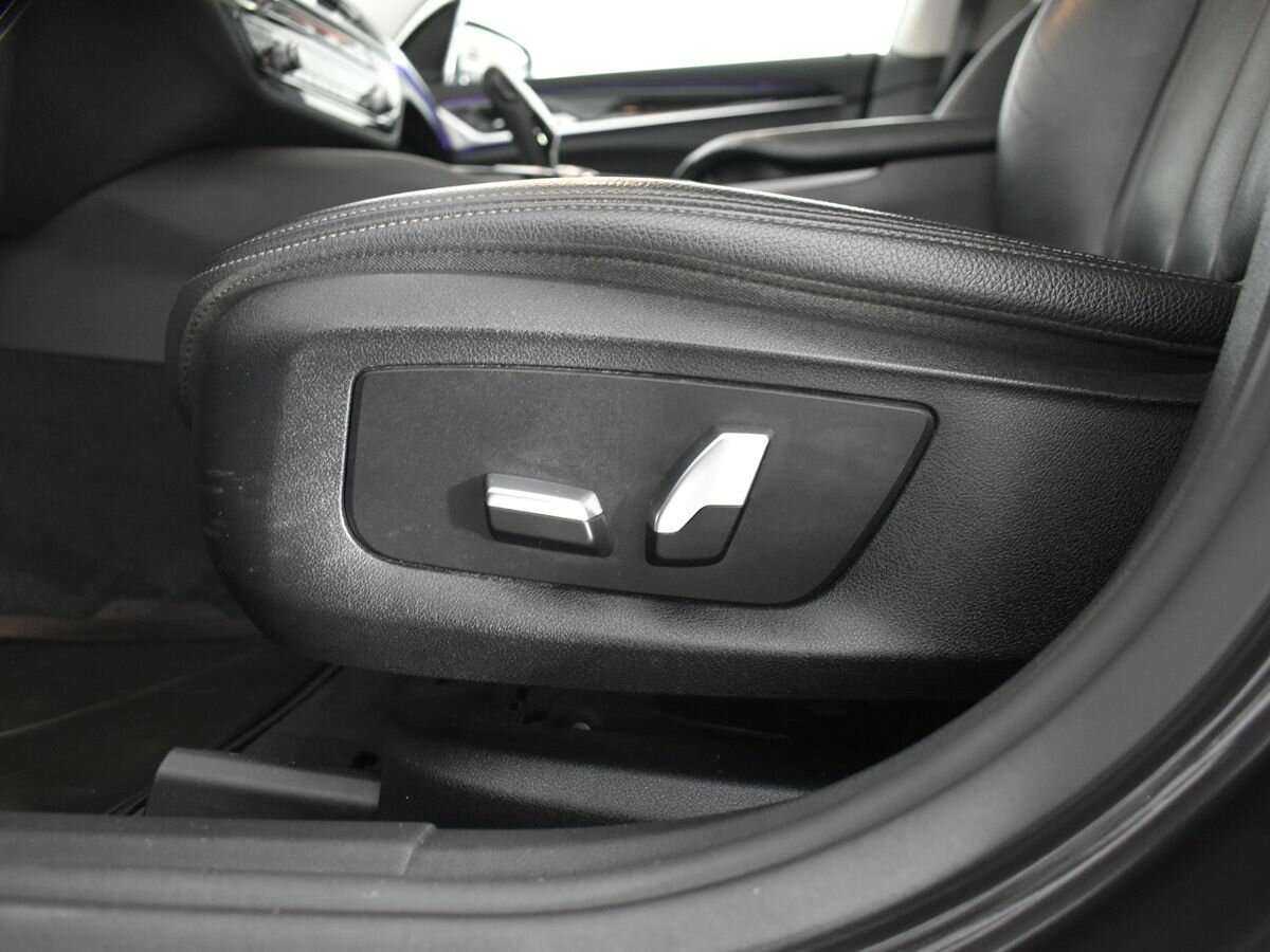 BMW 6 серии 2018 года с пробегом. Фото: #8