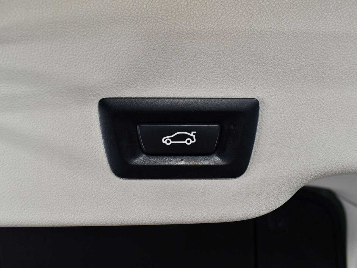 BMW 6 серии 2018 года с пробегом. Фото: #21