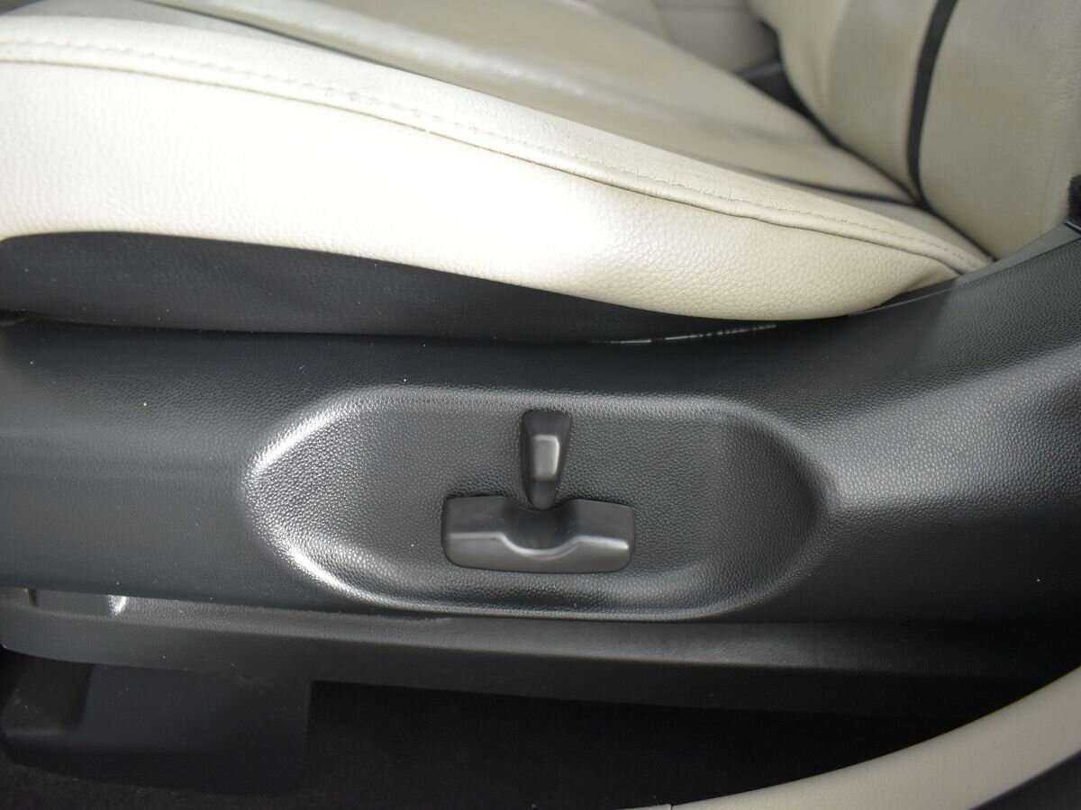 Mazda CX-7 2008 года с пробегом. Фото: #14