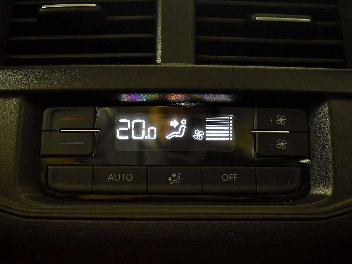 Volkswagen Teramont 2021 года с пробегом. Фото: #18