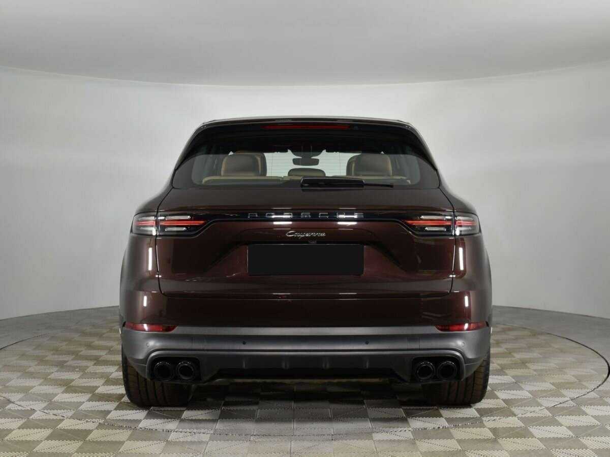 Porsche Cayenne 2018 года с пробегом. Фото: #3