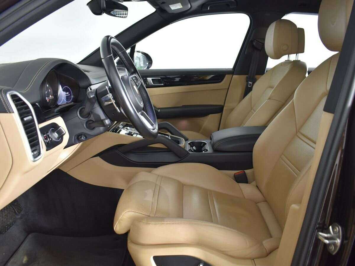 Porsche Cayenne 2018 года с пробегом. Фото: #7
