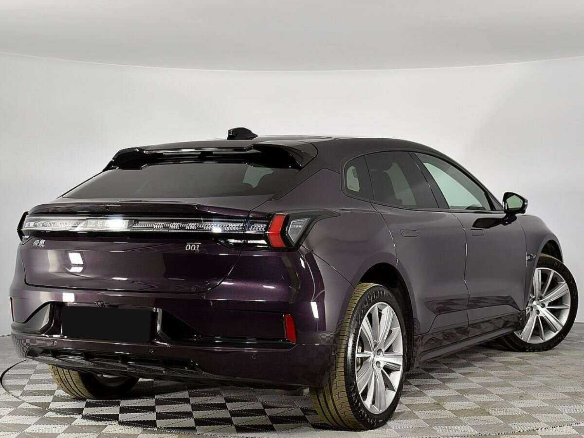 Zeekr 001 2022 года с пробегом. Фото: #1