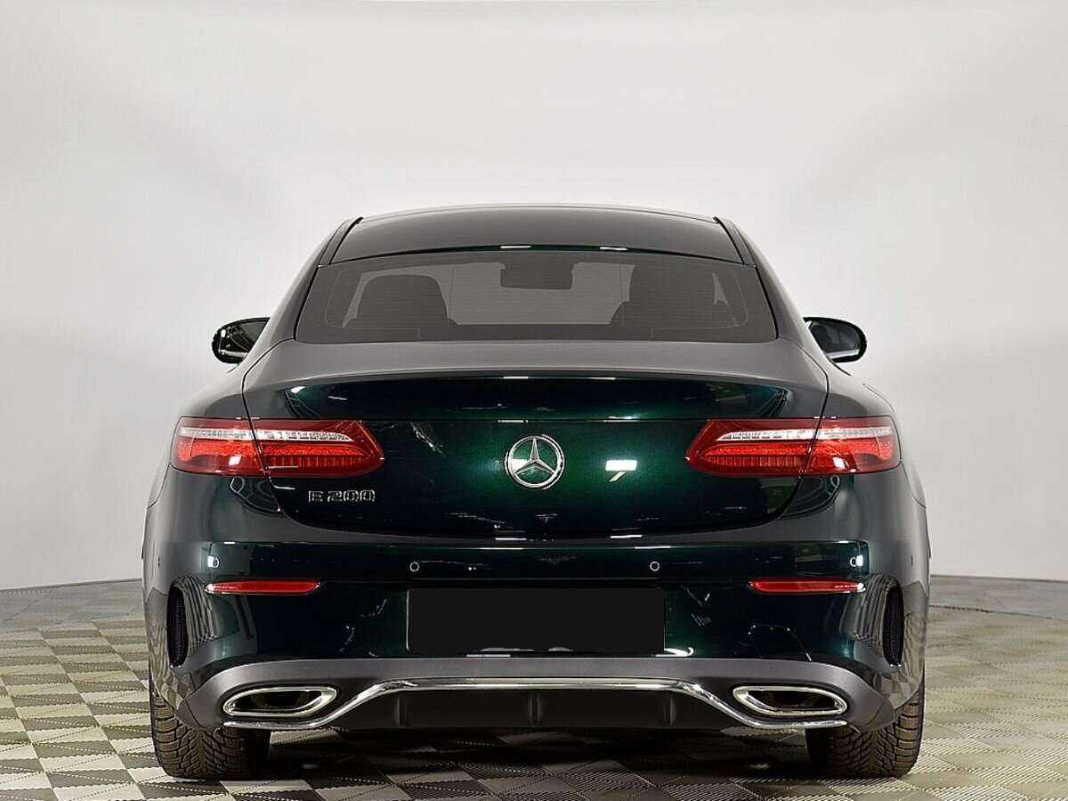 Mercedes-Benz E-Класс 2020 года с пробегом. Фото: #3