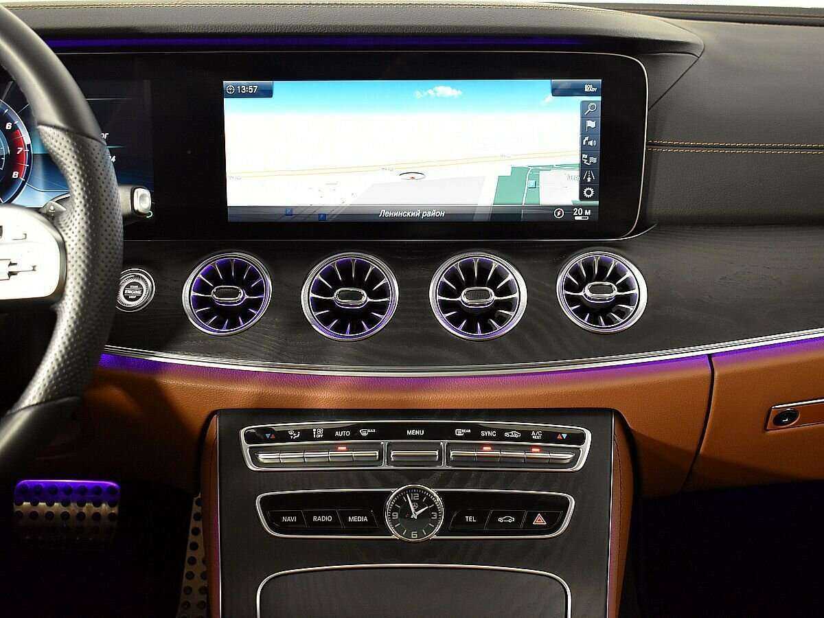 Mercedes-Benz E-Класс 2020 года с пробегом. Фото: #12