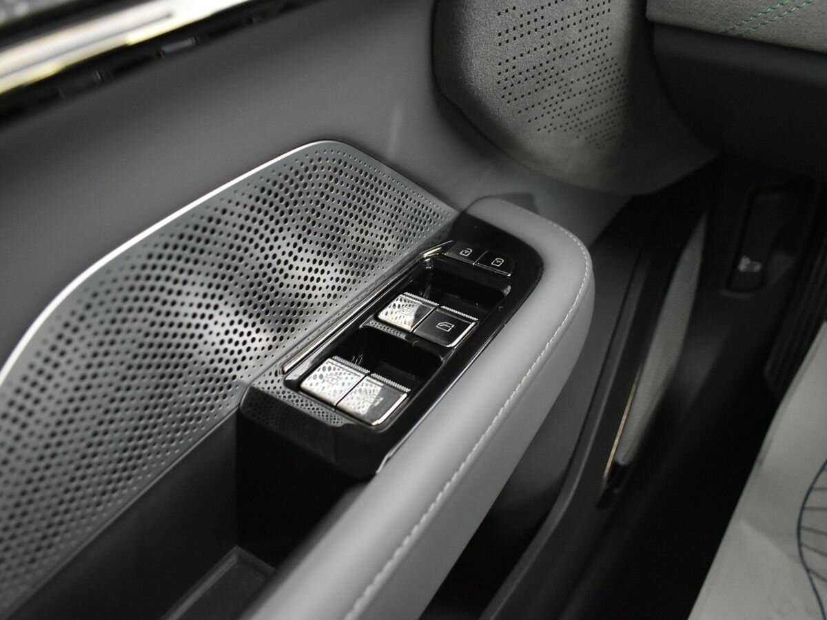 Zeekr 001 2021 года с пробегом. Фото: #16