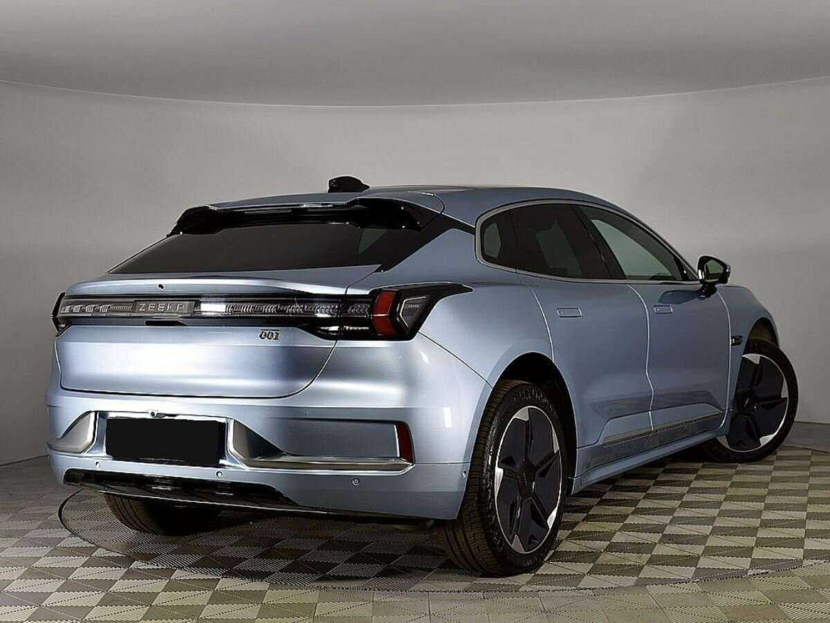Zeekr 001 2022 года с пробегом. Фото: #1