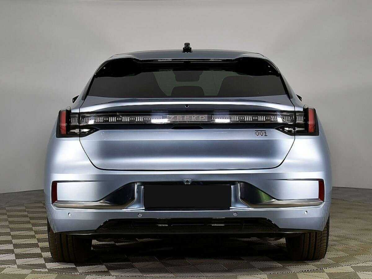 Zeekr 001 2022 года с пробегом. Фото: #3