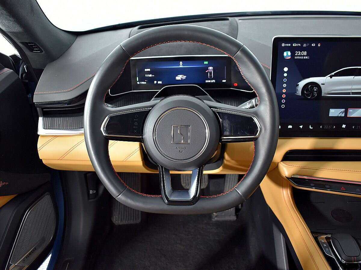 Zeekr 001 2022 года с пробегом. Фото: #10