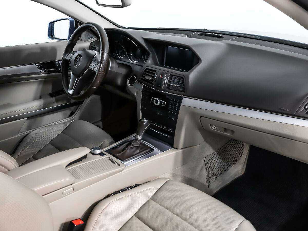 Mercedes-Benz E-Класс 2012 года с пробегом. Фото: #12